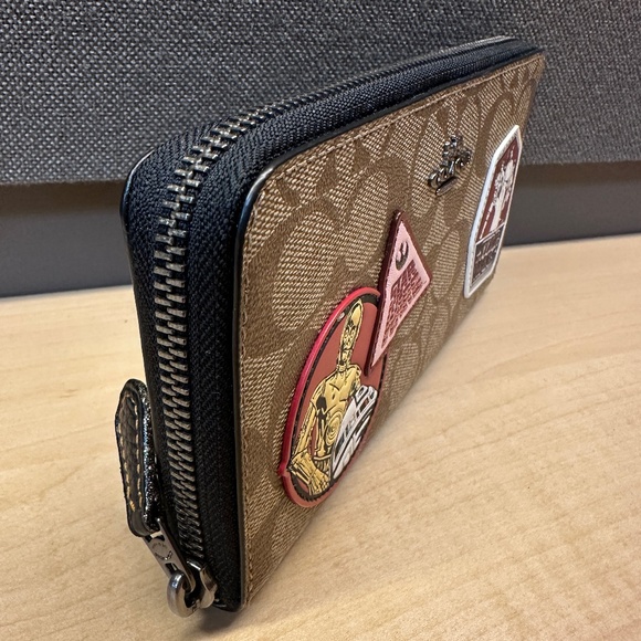 NWT! RARE! LIMITED! Coach X Star Wars Accordion Zip Wallet with Patches F88560 - Picture 4 of 8